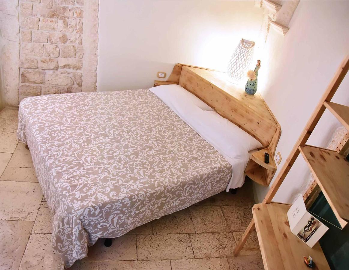 L'Angolo Di Gaudi, Alcoba Blanca Putignano Exterior foto